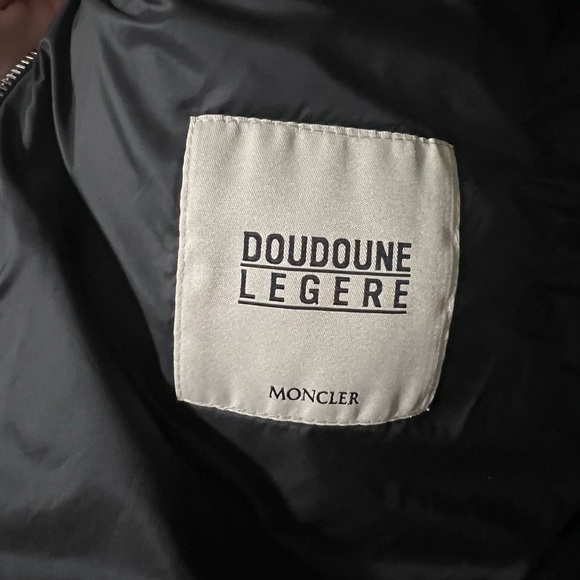 Moncler Torcon Size 2 - Picture 7 of 8